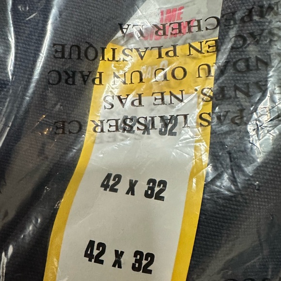 Carhartt Flame-Resistant Loose Fit Midweight
Canvas Pants Dark Navy 42x32 NWT - Picture 4 of 4